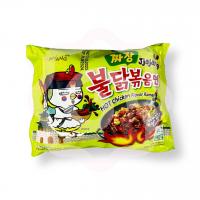 Лапша пшеничная с курочкой в остром корейском соусе из черных соевых бобов 140 г (Корея)